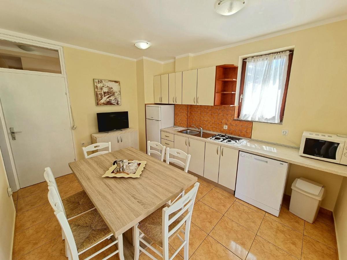 Apartments Ostrea - Ana Novalja Ngoại thất bức ảnh